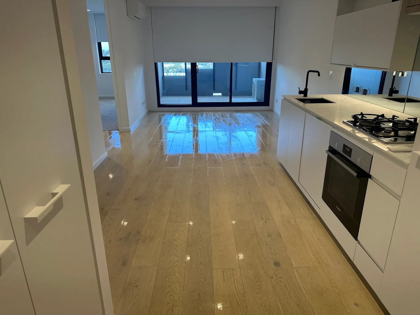 Kitchen and floor clean - Carpet Cleaning – Coorparoo, Norman Park, Camp Hill and Carina by Prestine Bond Cleaning